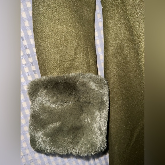 💚 NWT! Voodoo Vixen Retro 40s Olive Green Coat - Picture 10 of 11